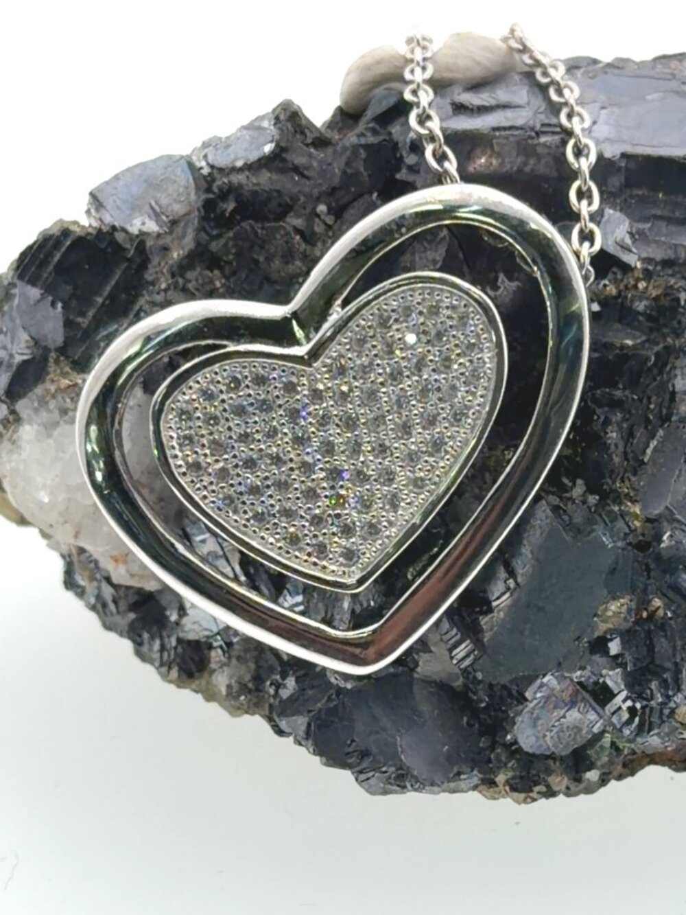 Sterling silver and cubic zirconia pendant